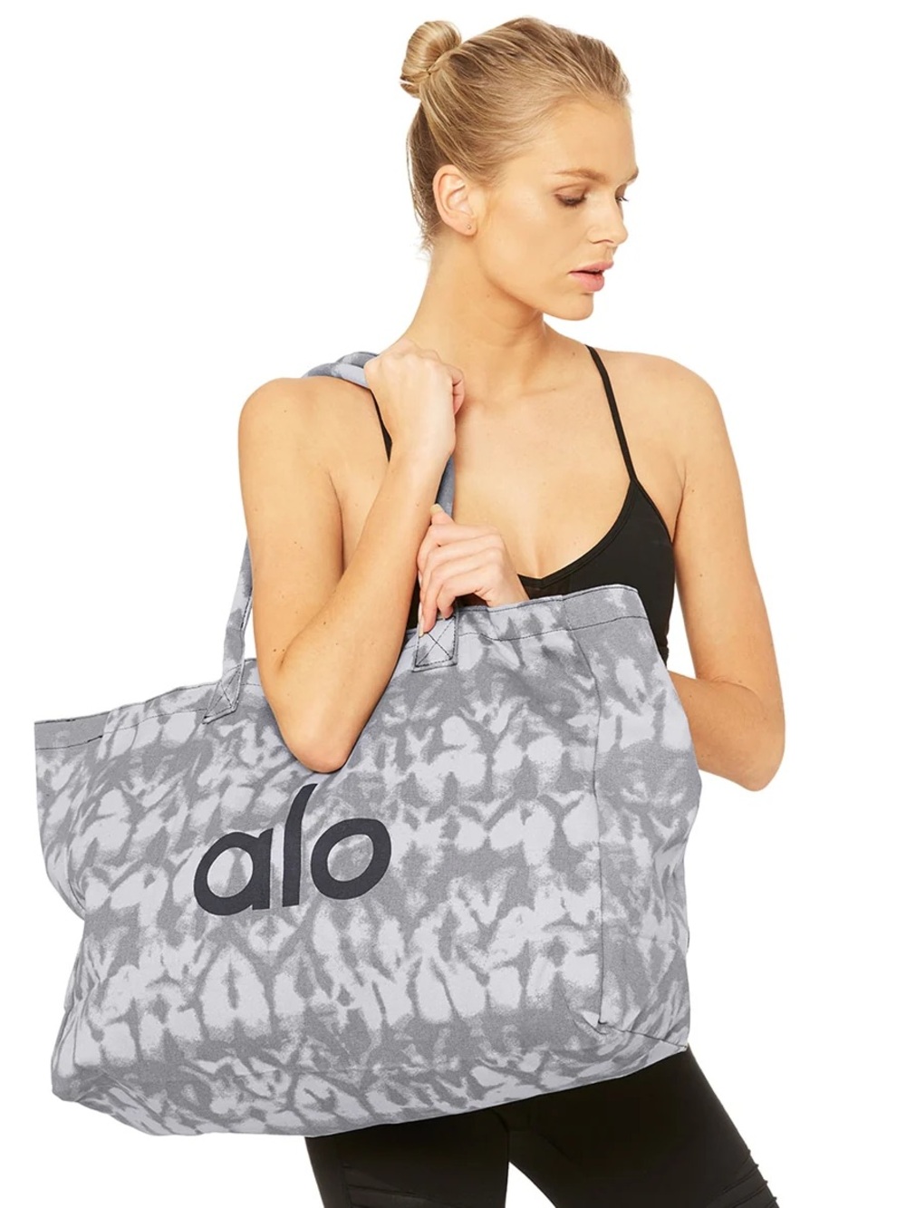 ALO Yoga Shopper Tote in Grey Tie-dye